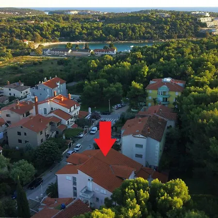 A4 * Pula